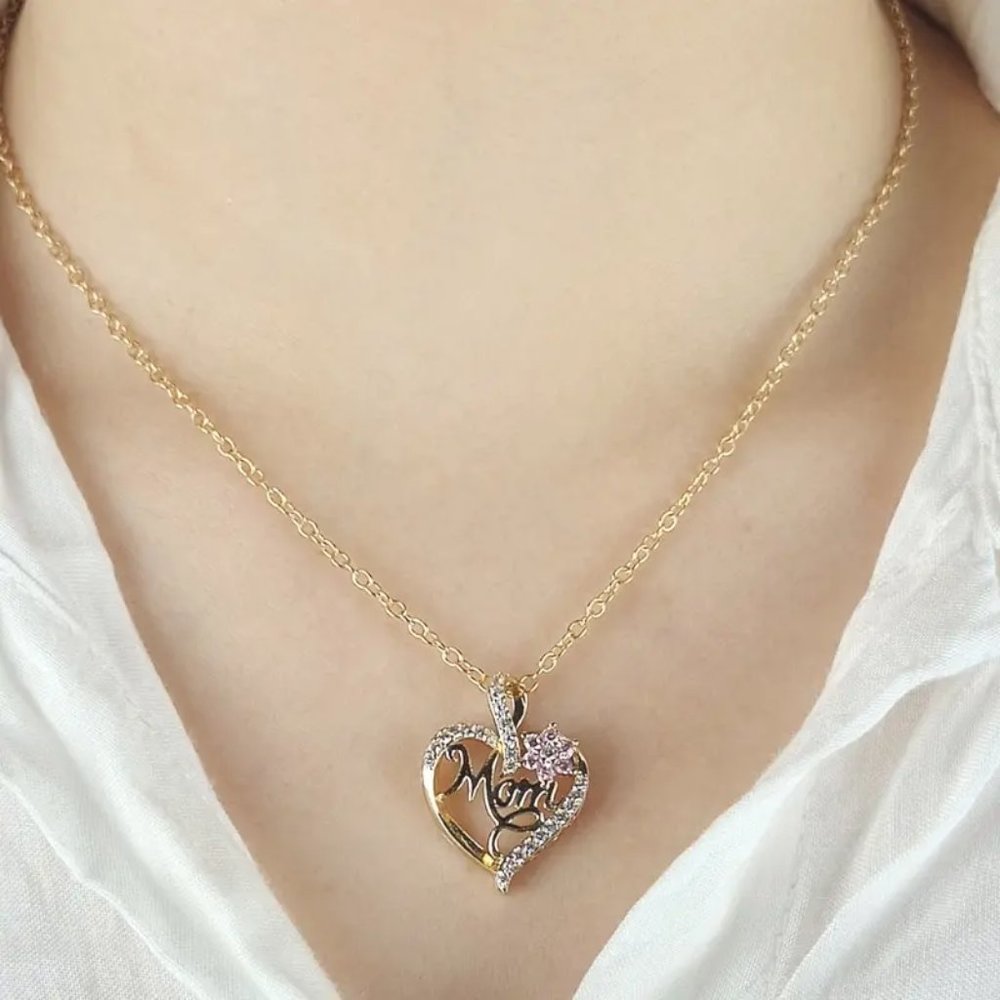 Mom Heart Necklace - Picture 3 of 4